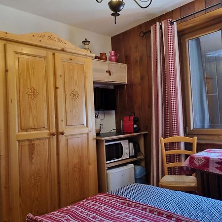 Stellina Hotell Lanslevillard Eksteriør bilde